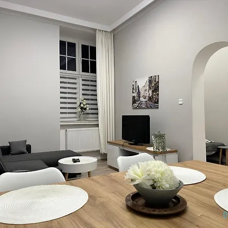 Anchor Apartment Your Docking Point In The Heart Of Danzig Exterior foto