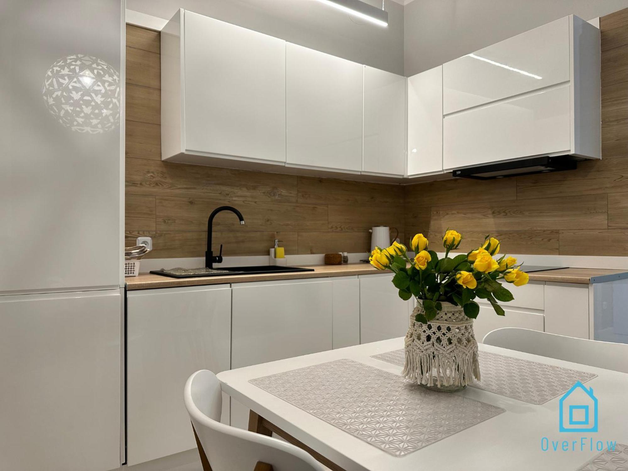 Anchor Your Docking Point In The Heart Of Apartment *
